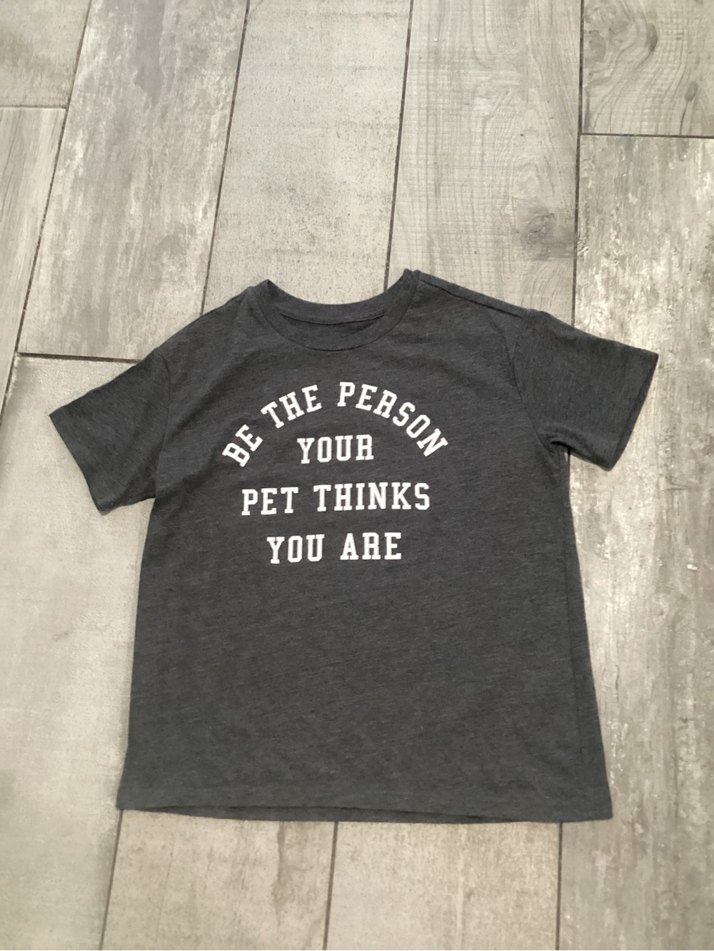 Fifth Sun Dark Gray Kids Graphic Tee with White Text Size Small